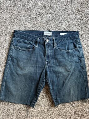 FRAME L’Homme Slim Cutoff Denim Shorts Mens 32 Dark Wash Raw Hem Designer